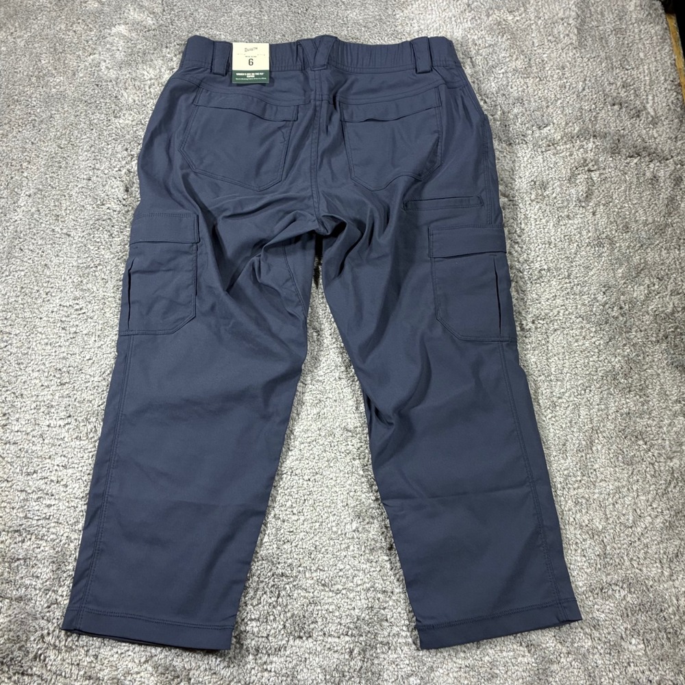 Duluth Trading Dry On The Fly Capris Womens 6 Ink Blue Cargo Pants NWT 46710 - Picture 2 of 14